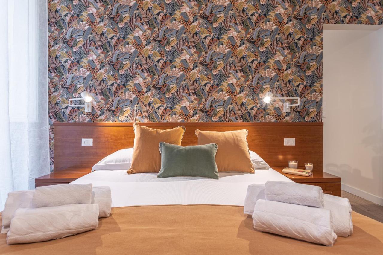 Vittoria Garden Suites Roma Exterior foto